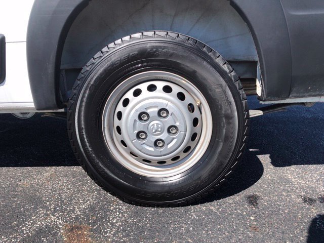 Used 2025 RAM ProMaster 2500 w/ Convenience Group FWD image 26