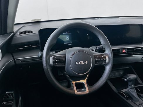 Used 2025 Kia K5 LXS image 18