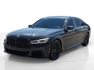 Used 2022 BMW 740i w/ M Sport Package video 2