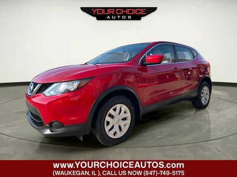 Used 2017 Nissan Rogue Sport S AWD/4WD image 1