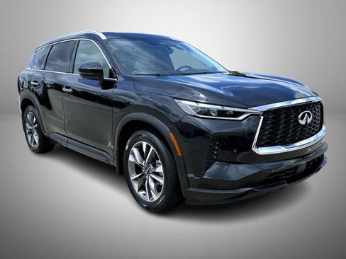 Used 2025 INFINITI QX60 Luxe AWD/4WD image 3