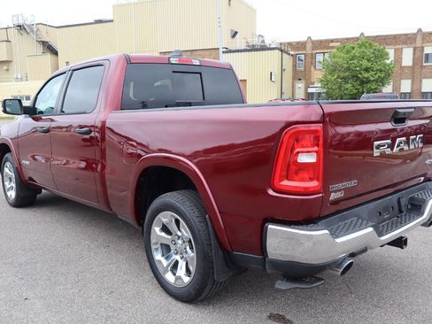 Used 2025 RAM 1500 Big Horn AWD/4WD image 4