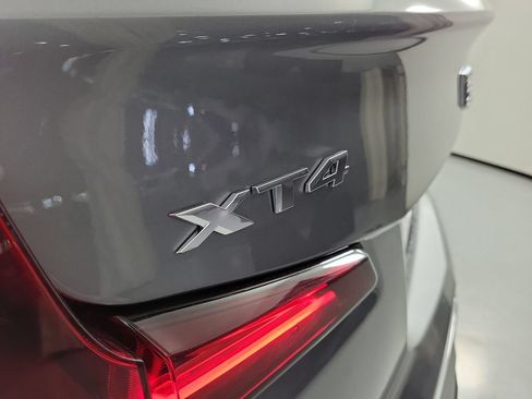 Certified 2025 Cadillac XT4 Premium Luxury FWD image 5