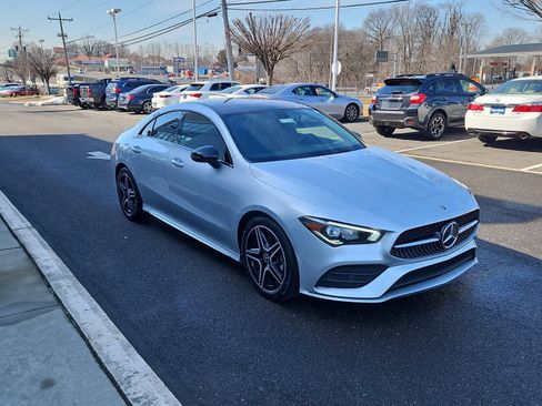 Used 2023 Mercedes-Benz CLA 250 4MATIC image 4