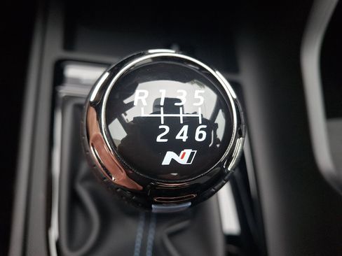 Certified 2025 Hyundai Elantra N FWD image 24