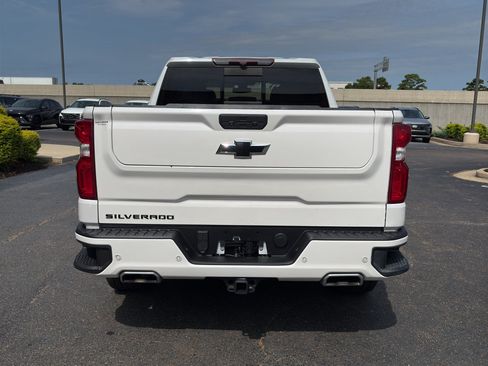Used 2022 Chevrolet Silverado 1500 High Country w/ LPO, Dark Essentials Package AWD/4WD image 6