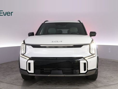 Used 2024 Kia EV9 GT-Line AWD/4WD image 12