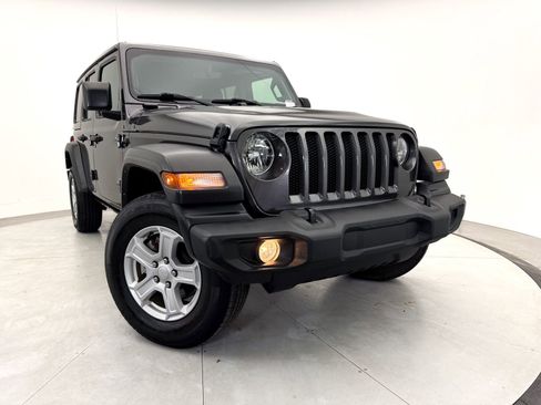Used 2022 Jeep Wrangler Unlimited Sport w/ Sun And Sound Package image 12