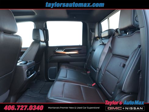Used 2024 GMC Sierra 3500 Denali w/ Denali Reserve Package image 7