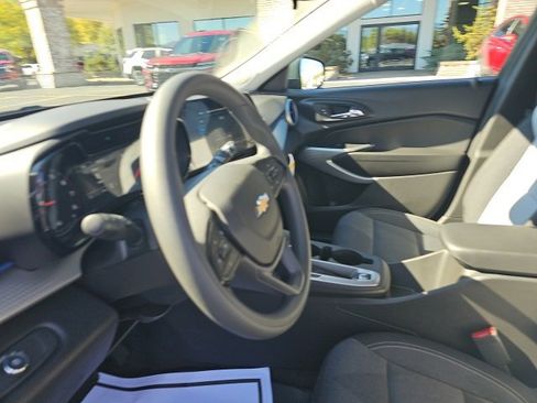 New 2026 Chevrolet Trax LS w/ LS Convenience Package image 30