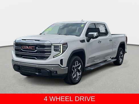 Used 2023 GMC Sierra 1500 SLT w/ SLT Premium Plus Package AWD/4WD image 37
