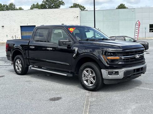 Used 2025 Ford F150 XLT w/ Equipment Group 301A Standard AWD/4WD image 4