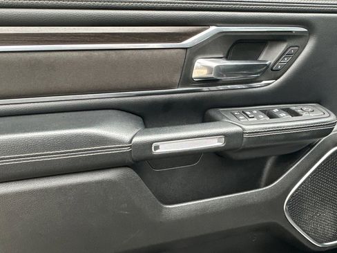 Used 2025 RAM 1500 Laramie image 11