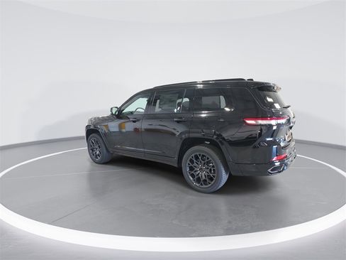 New 2025 Jeep Grand Cherokee L Summit image 6