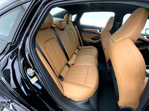 New 2026 Audi A6 Premium Plus image 10