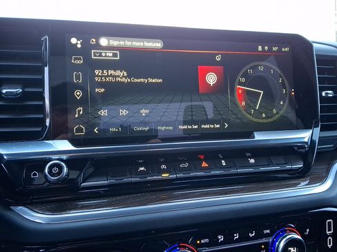 Certified 2025 GMC Sierra 1500 Elevation image 24