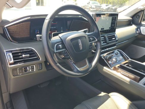 Certified 2023 Lincoln Navigator Black Label AWD/4WD image 13