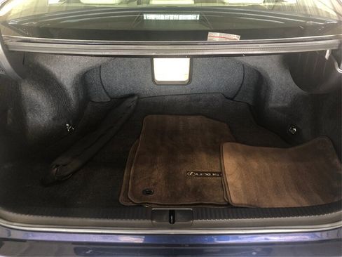 Used 2017 Lexus ES 350 w/ Luxury Package image 13