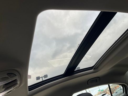 Used 2016 Buick LaCrosse Leather w/ Experience Buick Package image 22