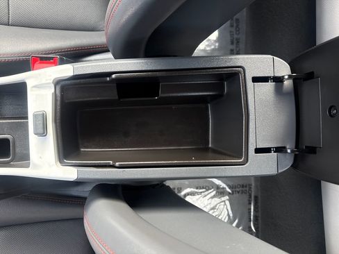 Used 2017 Chevrolet Bolt Premier w/ Driver Confidence II Package image 25