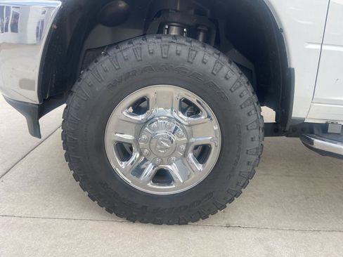 Used 2021 RAM 2500 Big Horn image 4