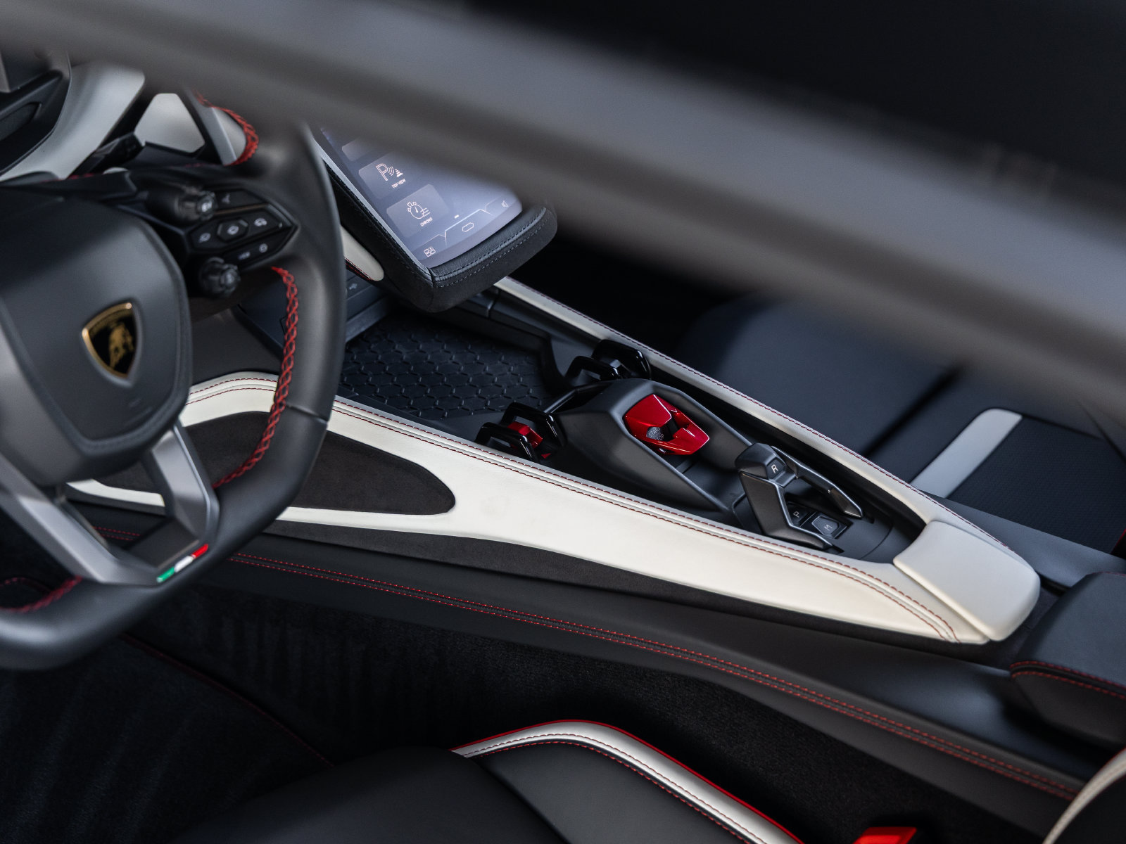 Used 2026 Lamborghini Temerario AWD/4WD image 38