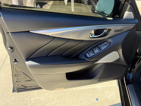 Used 2018 INFINITI Q50 Red Sport 400 w/ Proactive Package image 12