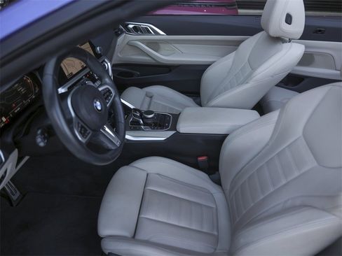 Used 2022 BMW 440i xDrive Convertible w/ Premium Package image 17