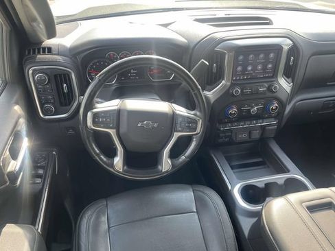 Used 2020 Chevrolet Silverado 1500 RST AWD/4WD image 13