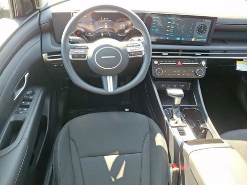 New 2026 Hyundai Tucson SEL image 10