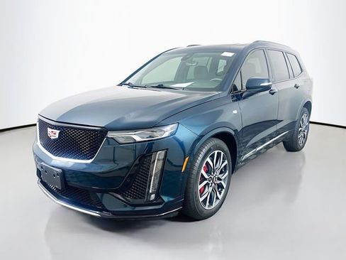 Used 2024 Cadillac XT6 Sport w/ Technology Package AWD/4WD image 1