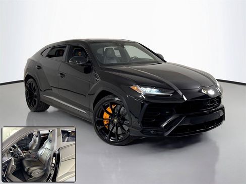 Used 2020 Lamborghini Urus AWD/4WD image 2