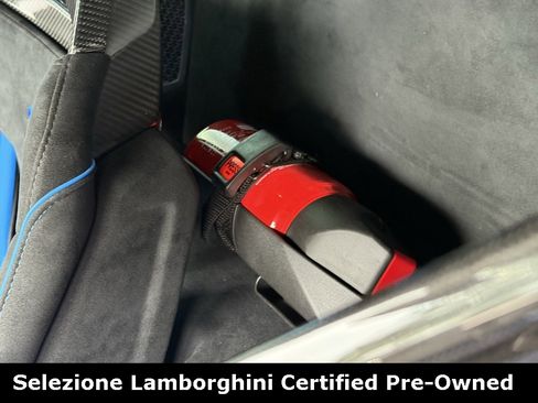 Used 2023 Lamborghini Huracan STO image 39