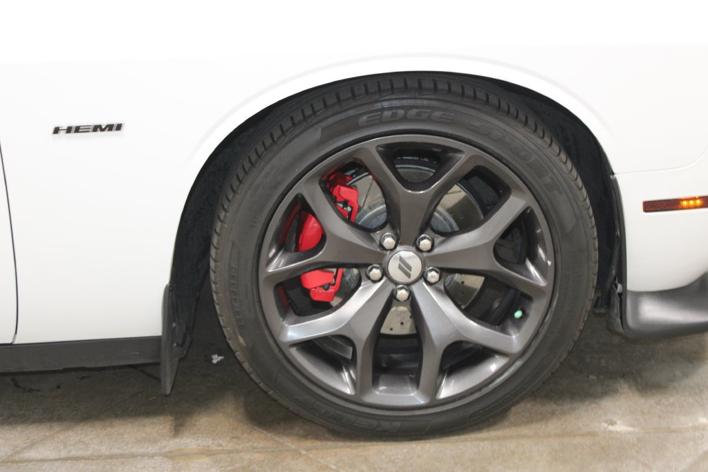 Used 2019 Dodge Challenger R/T RWD image 46