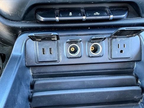 Used 2018 Chevrolet Silverado 1500 LT w/ All Star Edition image 17