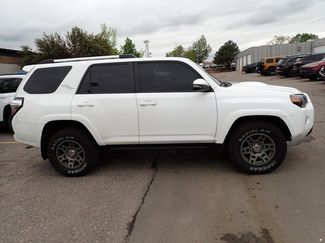 Used 2018 Toyota 4Runner TRD Off-Road Premium w/ TRD Performance Package AWD/4WD video 3