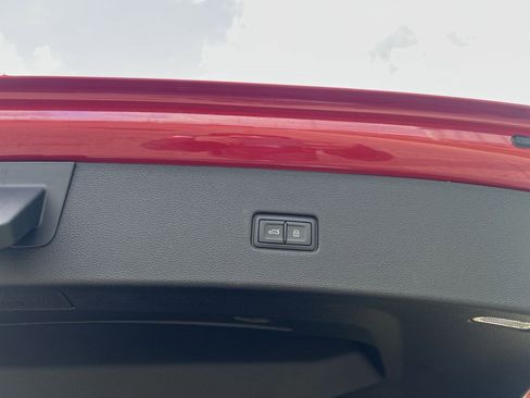 New 2025 Audi SQ8 Prestige image 35