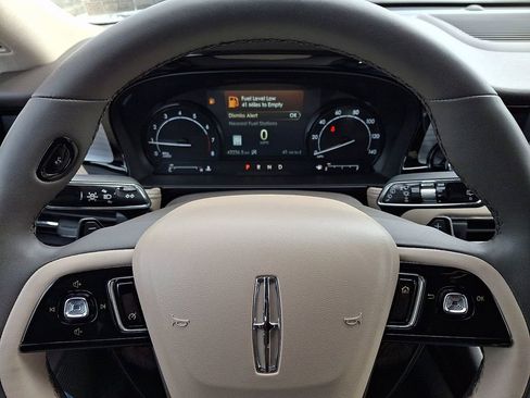 Certified 2022 Lincoln Corsair AWD w/ Equipment Group 101A image 19