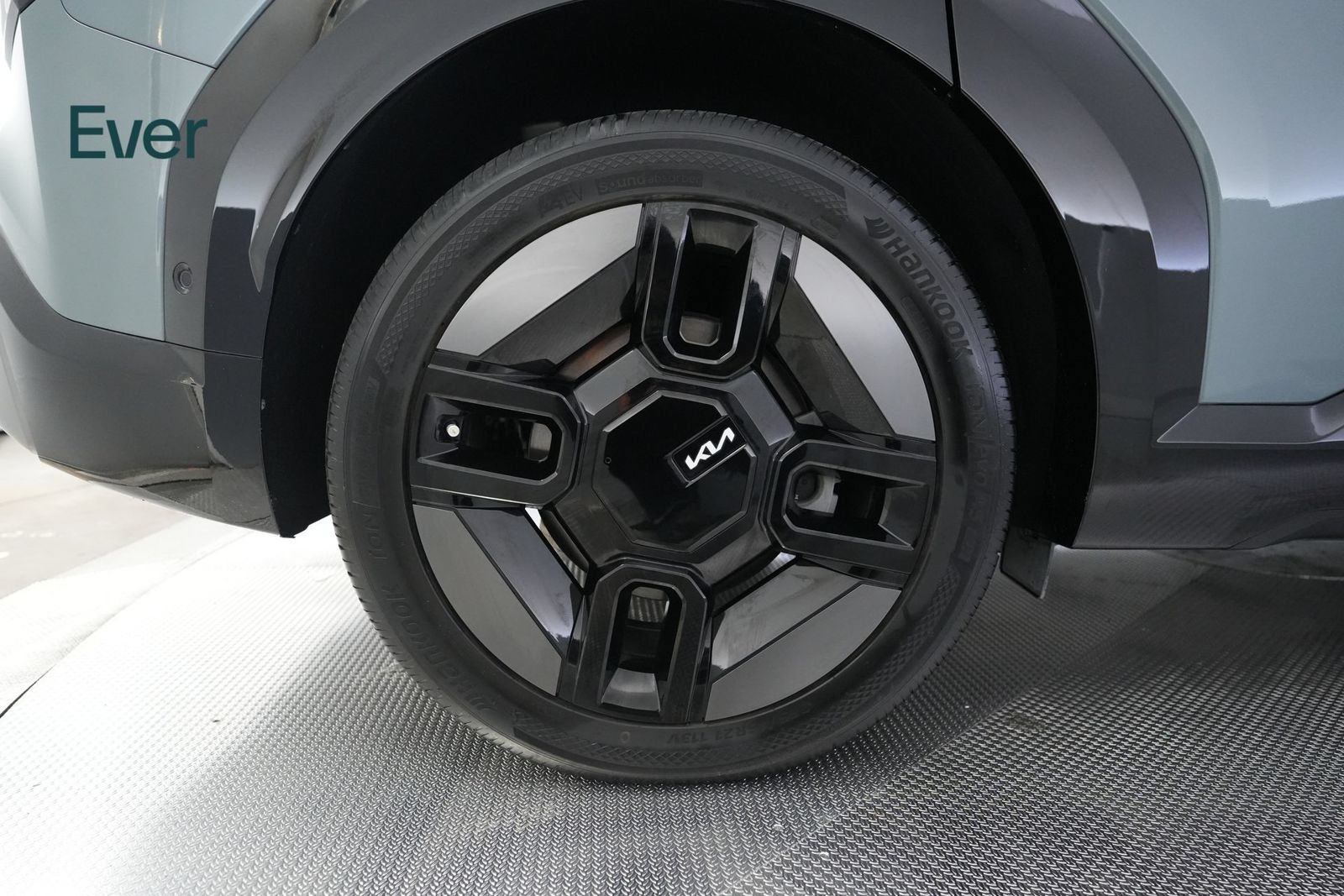 Used 2024 Kia EV9 GT-Line AWD/4WD image 21