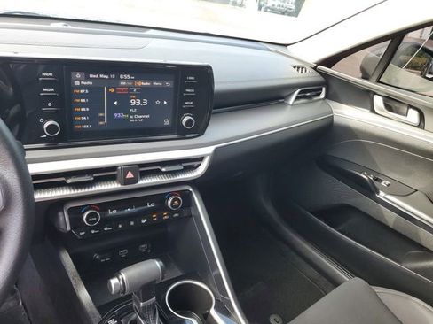 Used 2023 Kia K5 LXS FWD image 26