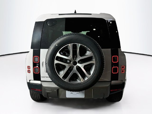 New 2026 Land Rover Defender 110 S AWD/4WD image 6