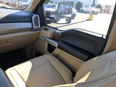 Used 2017 Ford F350 Lariat w/ FX4 Off-Road Package image 15