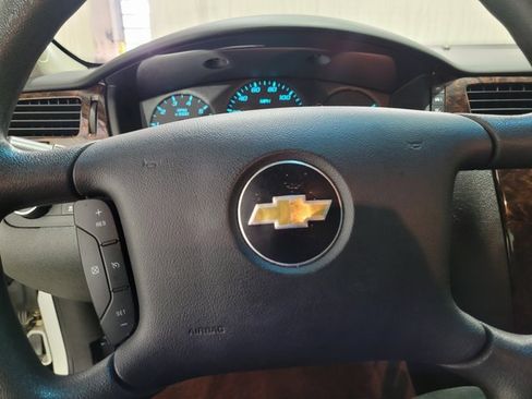 Used 2016 Chevrolet Impala Limited LS image 24