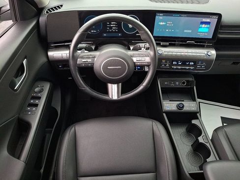 Used 2024 Hyundai Kona Limited AWD/4WD image 11