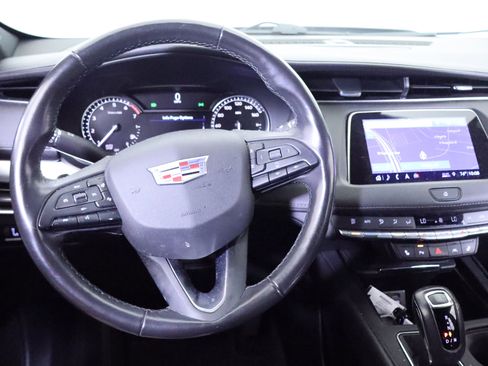 Used 2019 Cadillac XT4 Premium Luxury w/ Cold Weather Package AWD/4WD image 23