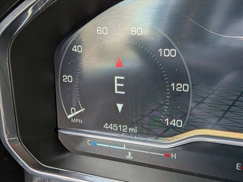 Used 2023 GMC Sierra 1500 SLE image 11