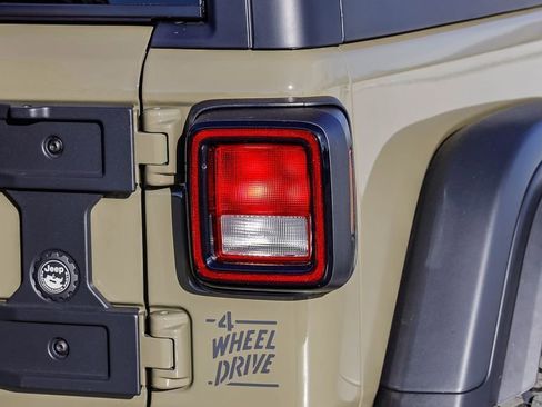 New 2026 Jeep Wrangler Unlimited Sport image 10