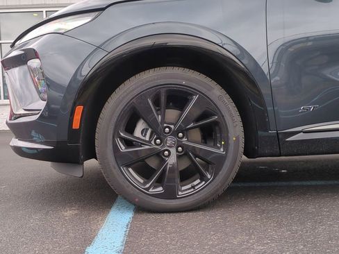 New 2026 Buick Envision Sport Touring image 16