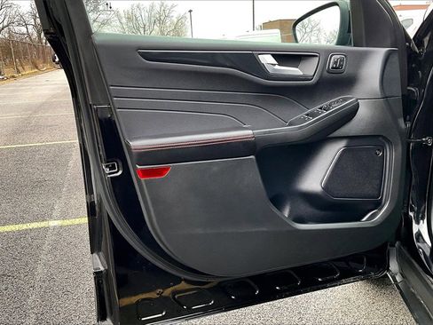 Certified 2023 Ford Escape ST-Line Select w/ Tech Pack #2 image 21