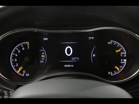 Used 2021 Jeep Grand Cherokee Limited AWD/4WD image 8